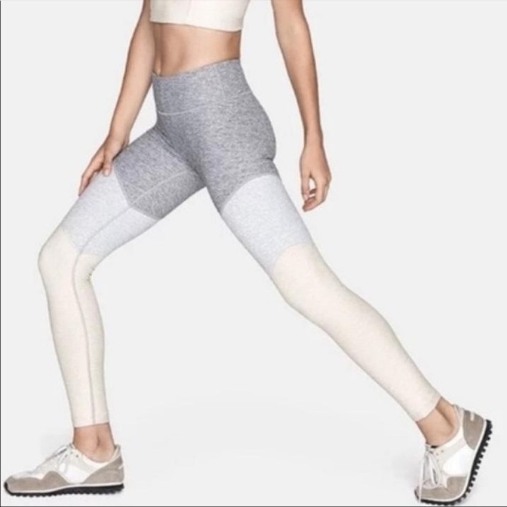 Outdoor Voices 7/8 Tritone Warmup Legging